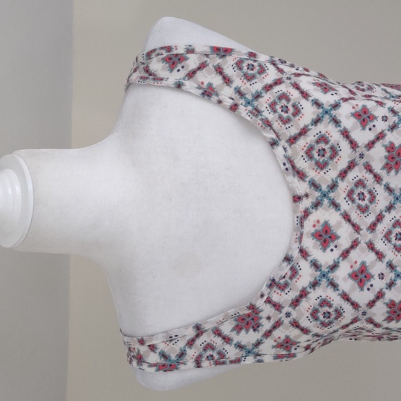 Mudd tank with lace border 100% rayon Size M - Picture 2 of 11